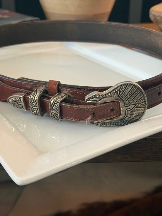 Vintage  Men’s Belt with Silver Buckle - Picture 3 of 6